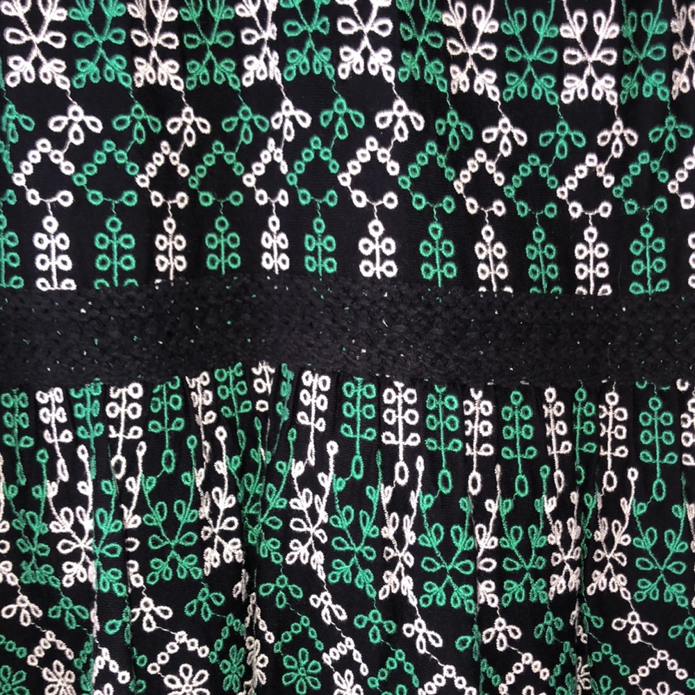 Maeve X Anthropologie sz L embroidered peplum top! - Picture 4 of 7